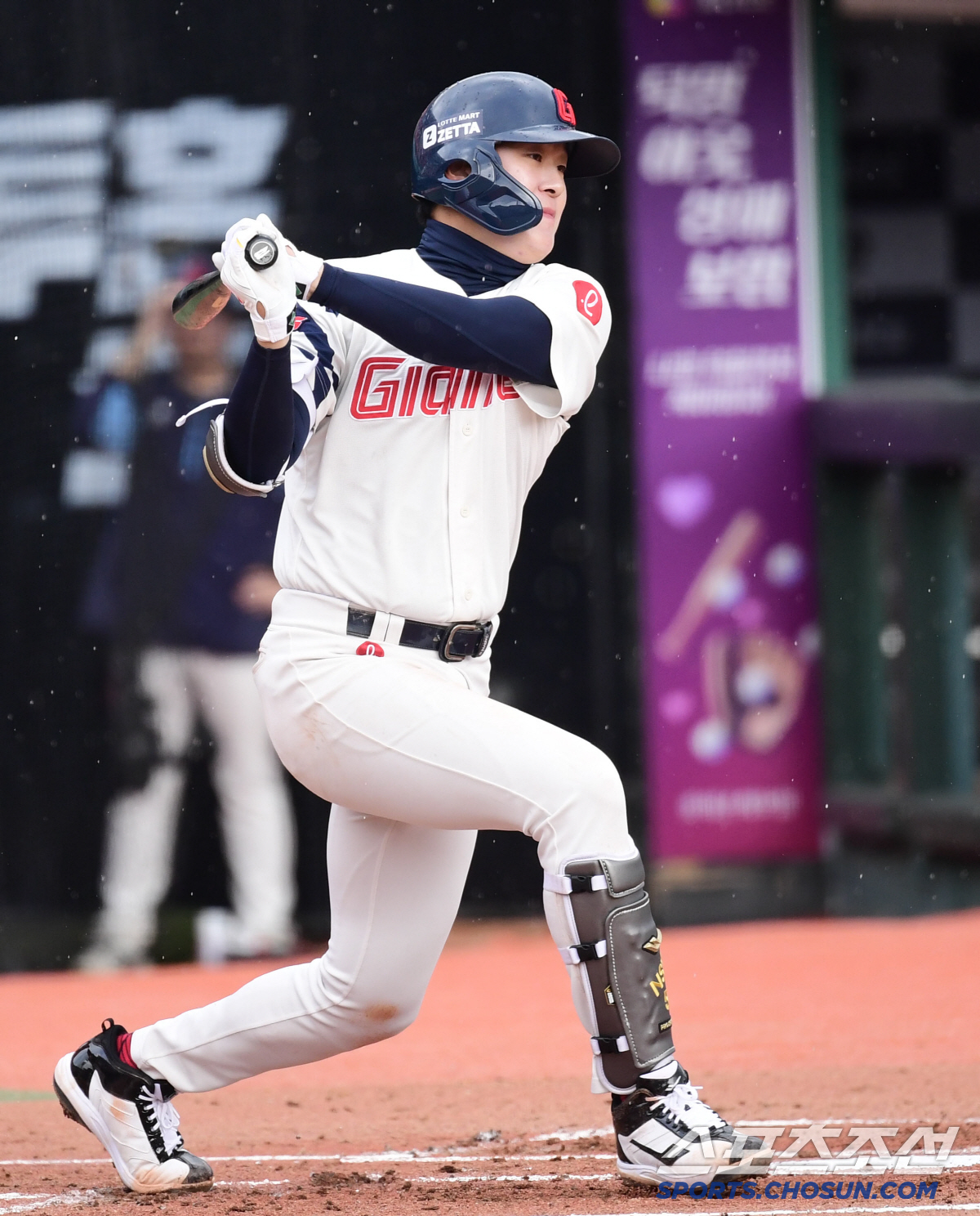 거포 1루수 향기가 난다…첫 경기부터 125m 홈런포, 비결은 "이전까지…