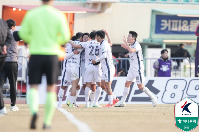 [K리그1 리뷰]"주민규 골+이창근 선방=승리 공식" 10명 싸운 대전,…