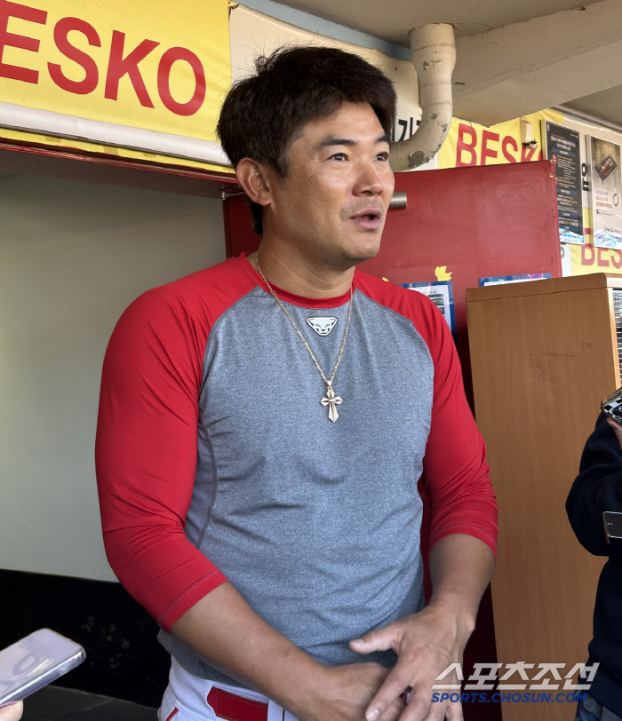 졸지에 심경 고백한 피치클락 1호 위반자 "감독님 피해서 사우나도 저녁에…