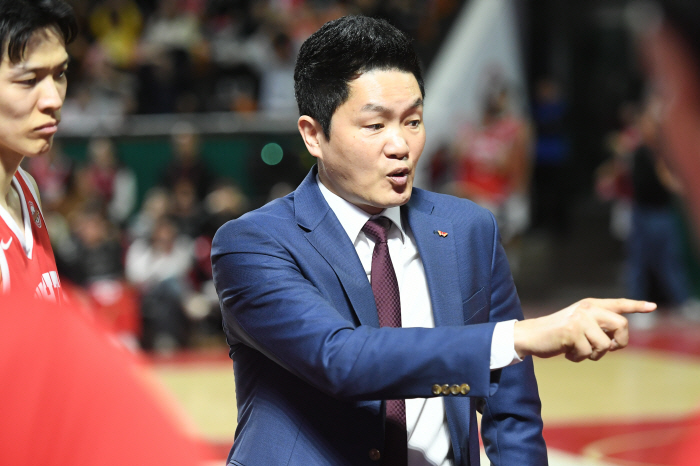 [현장리뷰]'SK의 심장 김선형 22득점'→'안영준 트리플더블' SK 폭…