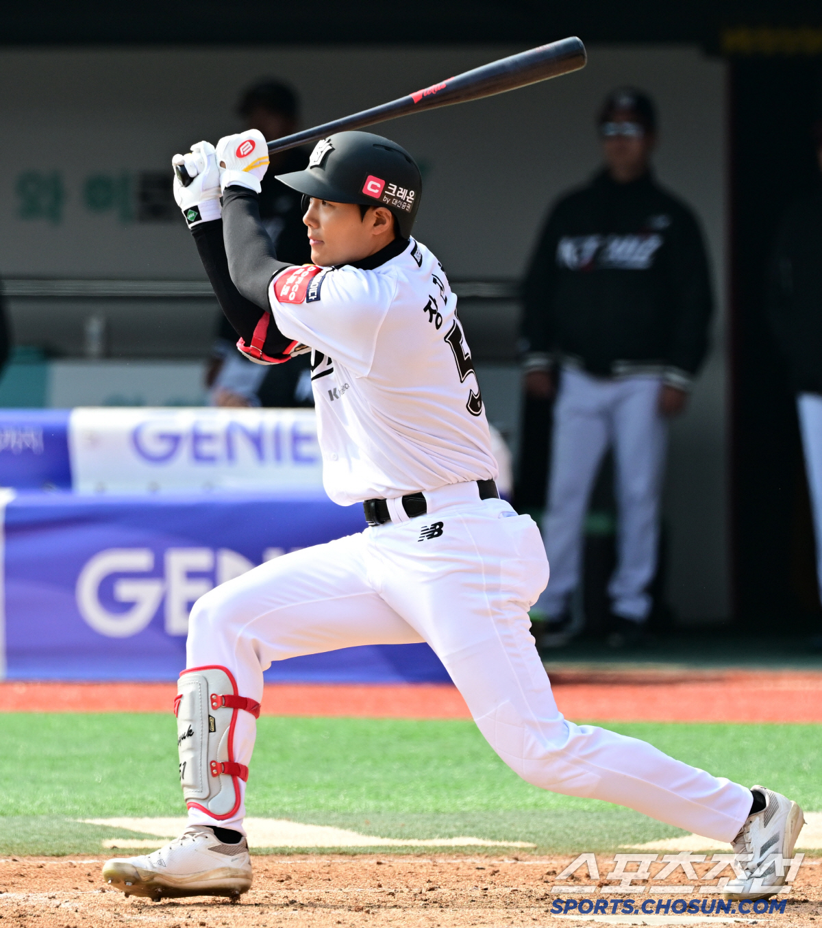 'LG, 6회에 도대체 무슨 일이...' 1회 4실점 충격→7득점 빅이닝…