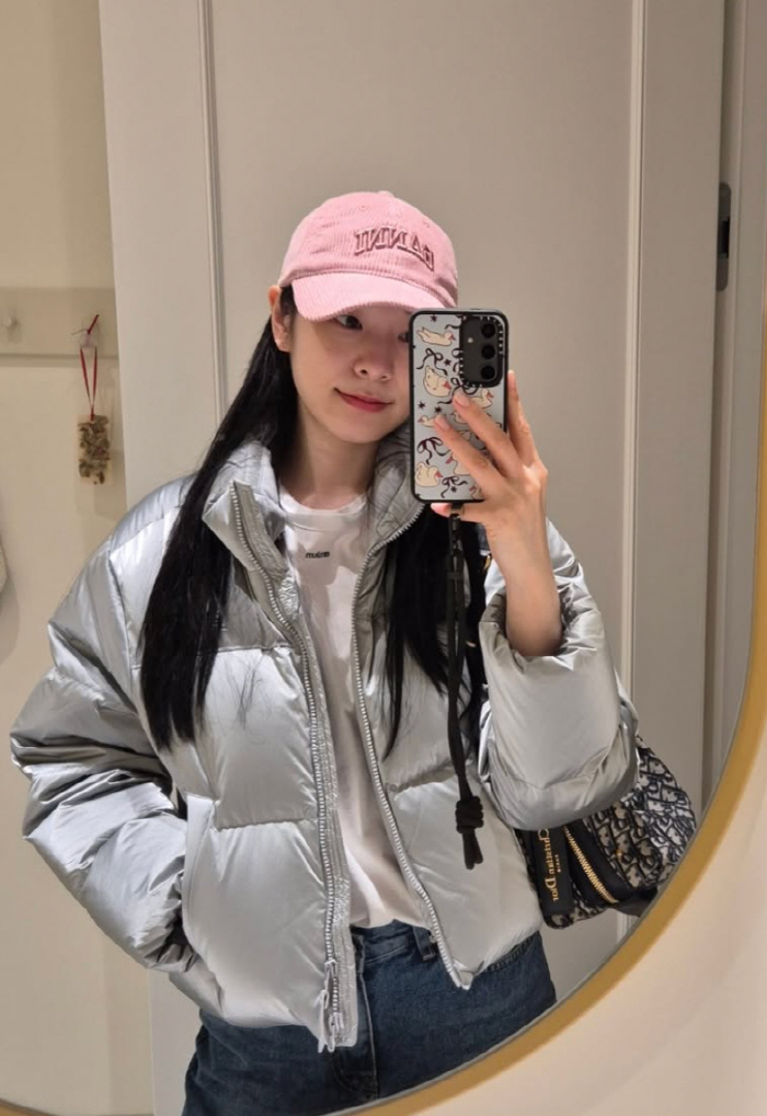 김연아, 두달 뒤 꽃신 신는다..♥고우림 전역 앞두고 설렘 가득 "봄 오려나"