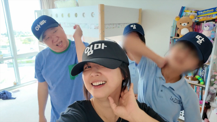 '21kg 감량' 정형돈, 사랑꾼이었네..♥아내 한유라 보자마자 "보고싶…