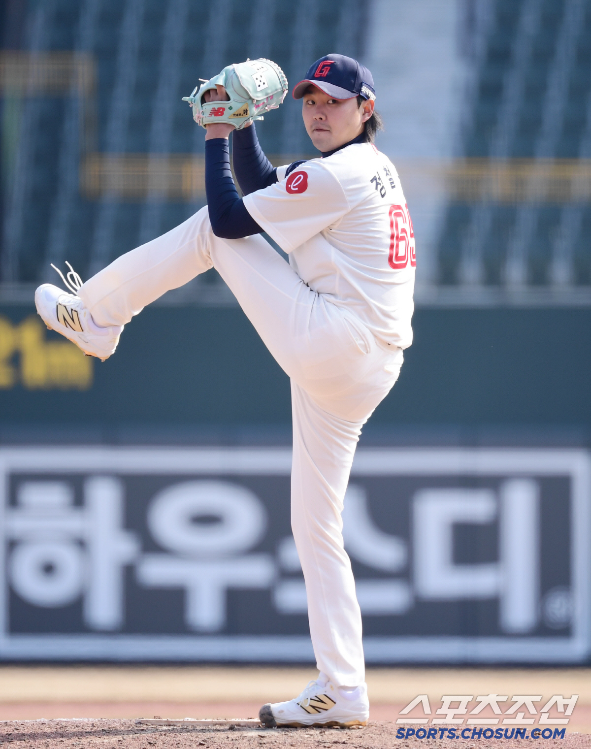 트레이드 손해라고?…147㎞ '1이닝 KK' 위력 보여줬다 "긴장 많이 …