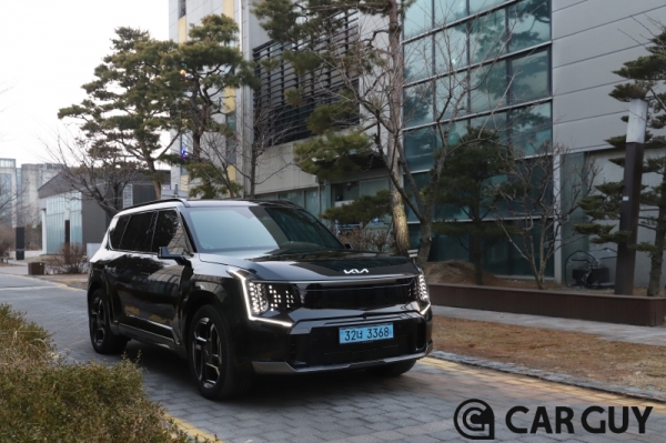 [시승기] 기아 플래그십 EV9 GT..완벽에 가까운 고성능 대형 SUV 등장