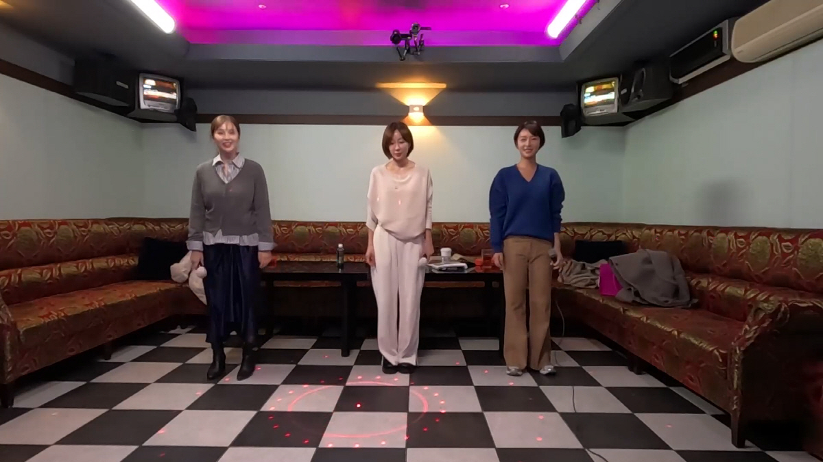 '배용준♥' 박수진, '슈가' 완전체 모임 빠진 이유..황정음 "하와이에…