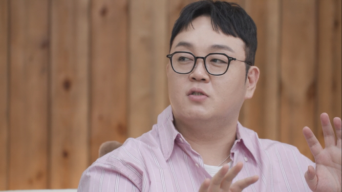 무속인 된 이건주 "내년 2월까지 예약 꽉차"..'순돌이父' 임현식과 재…