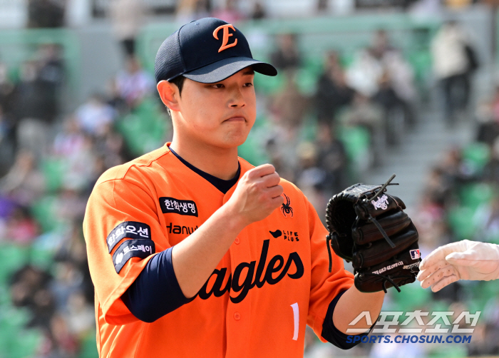 문동주 159㎞ 완벽 복귀&노시환 홈런포까지 쾅!…한화, 승리까지 품었다…