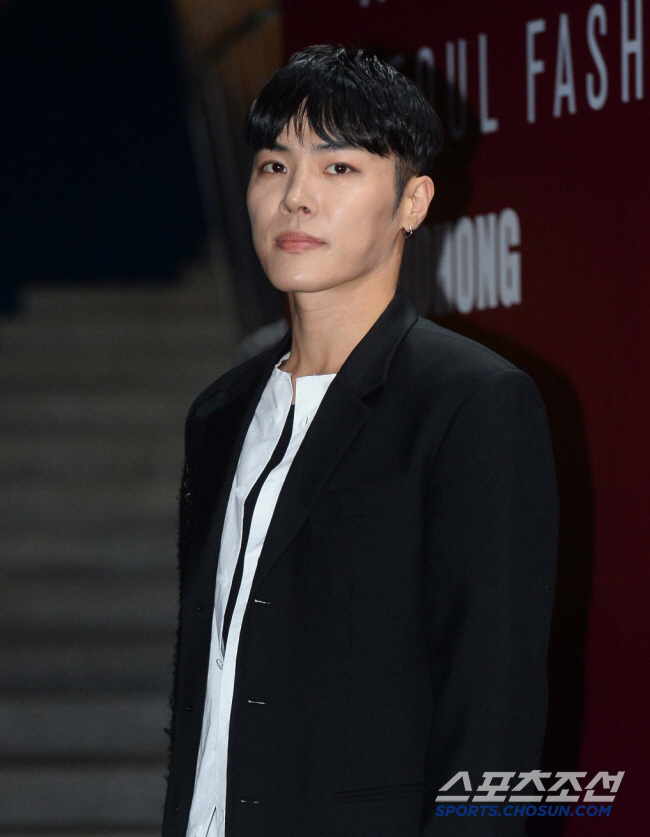 "故 휘성 옆 주사기 발견, 오늘(12일) 국과수 약물 검사...유서 없…