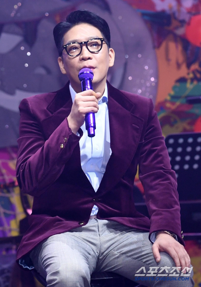 '방송사 갈등' MC몽, 더보이즈 팬덤 항의에 "가수 앞세운 싸움 NO,…