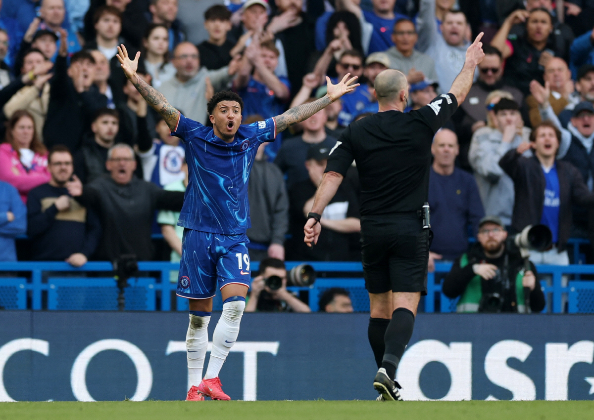 "'돈돈돈' 맨유, '문제아' 복귀 충격 멘붕" 첼시, 완전 영입 철회→…