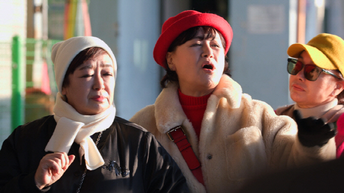 김청, 결혼 3일 만 이혼→도피 잠적 "행복한 가정 꿈꿨는데, 마음 아파…