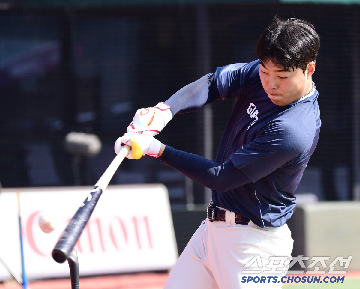 감독은 "매일 체크해야..." 정작 본인은 "당장 오늘도 뛸 수 있다."…