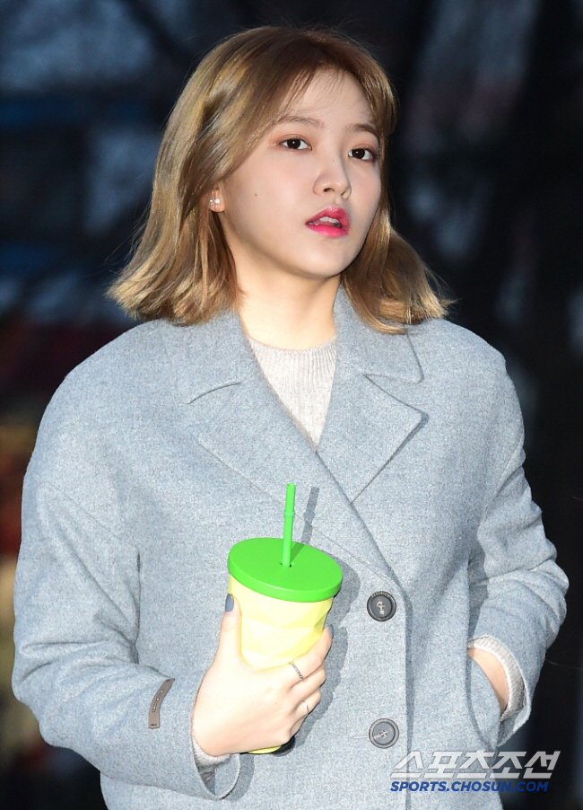 레드벨벳 예리, 故김새론 추모.."난 널 떠나지 않았어" 절절한 '우정'