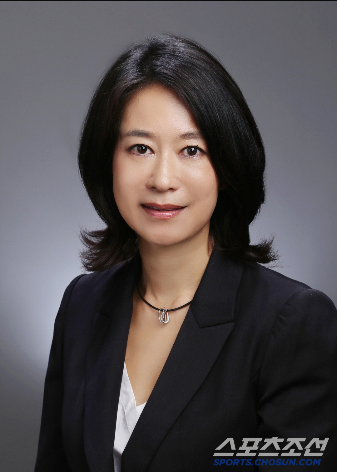 '김나미,그녀가 돌아왔다!' 대한체육회 첫 여성사무총장 시대 "유리천장 …