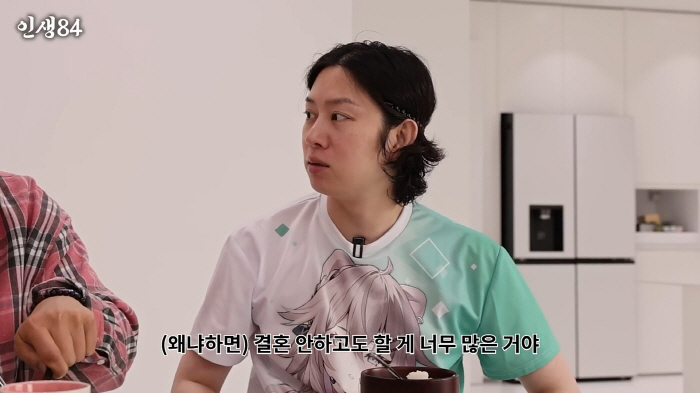 김희철 "父, 결혼하면 며느리 힘들까봐 제사도 없앴다..부모님들은 속 터…