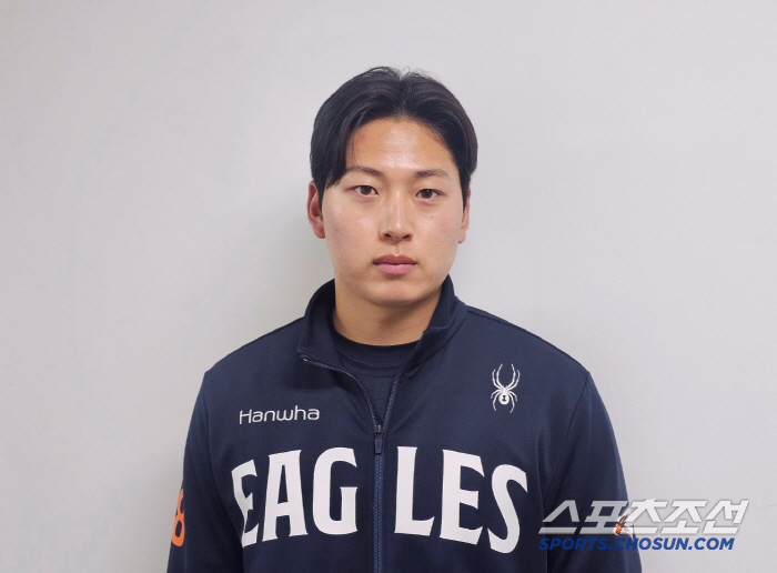 "구속 3㎞ 늘면 기회 줄게"→6㎏ 찌우며 '목표 달성'…'역대 11번째 신인', 진짜 기회가 왔다 [인터뷰]