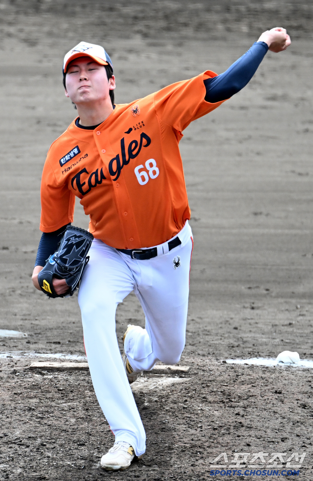 "구속 3㎞ 늘면 기회 줄게"→6㎏ 찌우며 '목표 달성'…'역대 11번째…