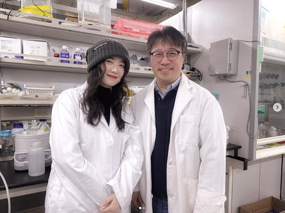 [SCin스타] “마흔에 다시 시작” 구혜선, 연기→공학 석사→연구까지 …