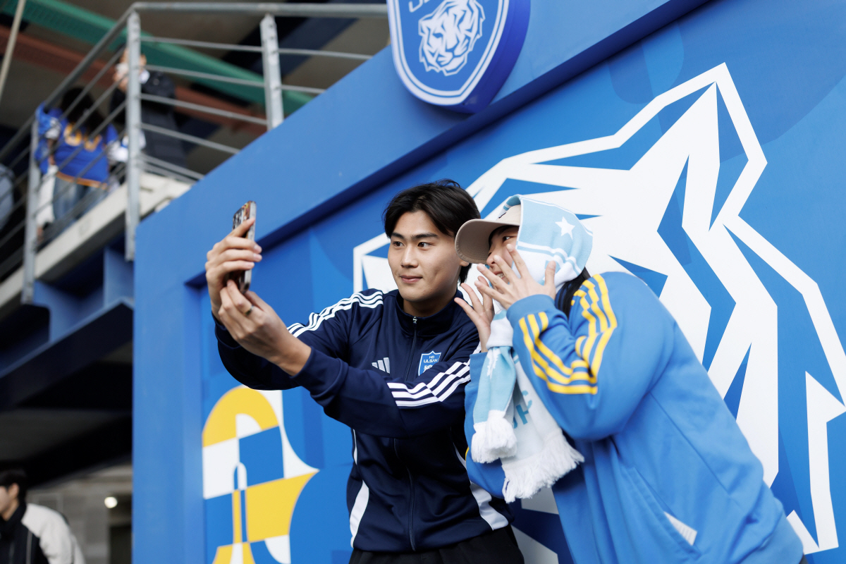 "선순환 구조" 울산, 팬 사인회→포토타임 수익금, 사회공헌 'K리그어시…