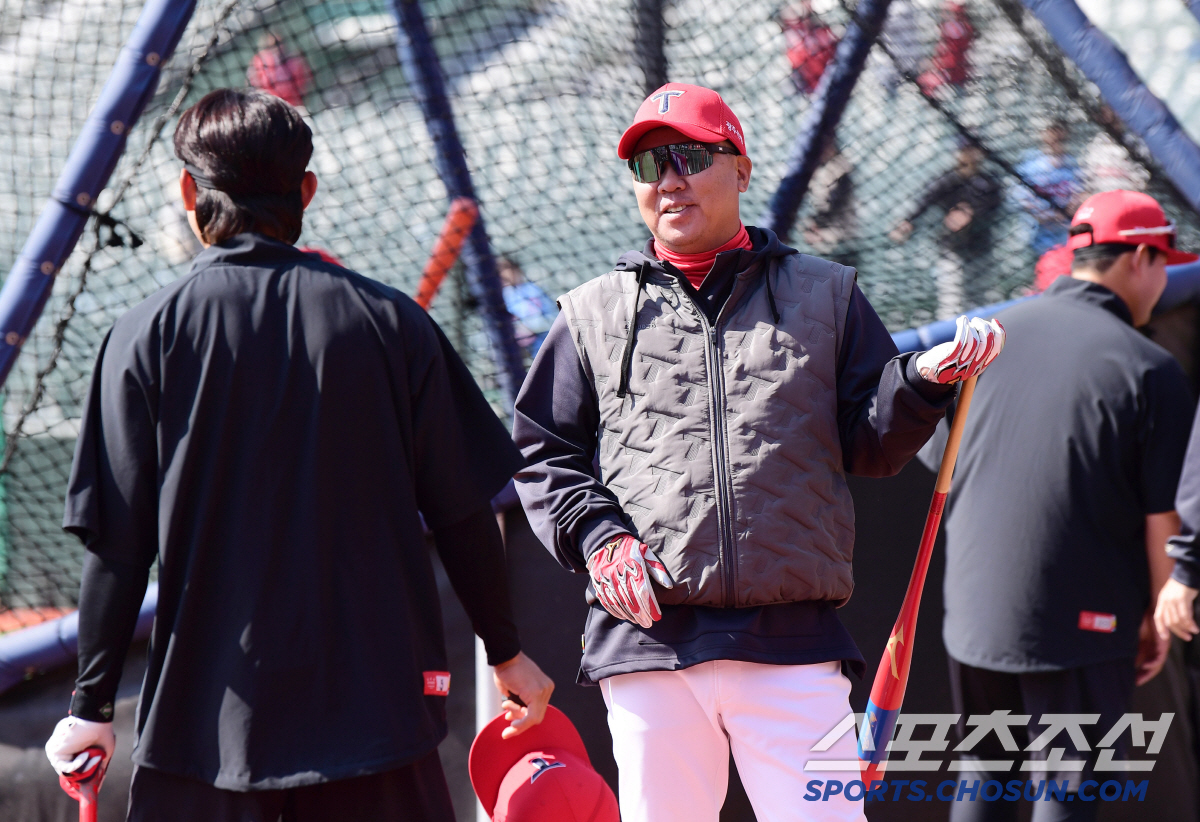 김도영은 3번이다 → '방구석 전문가'들이 알아야 하는 것. "현실은 로…