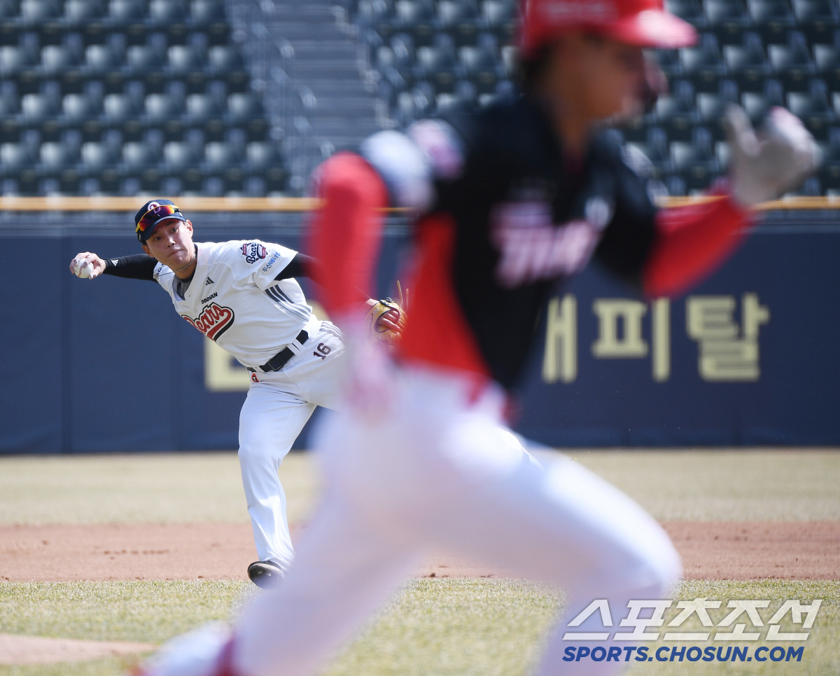 김도영은 3번이다 → '방구석 전문가'들이 알아야 하는 것. "현실은 로…