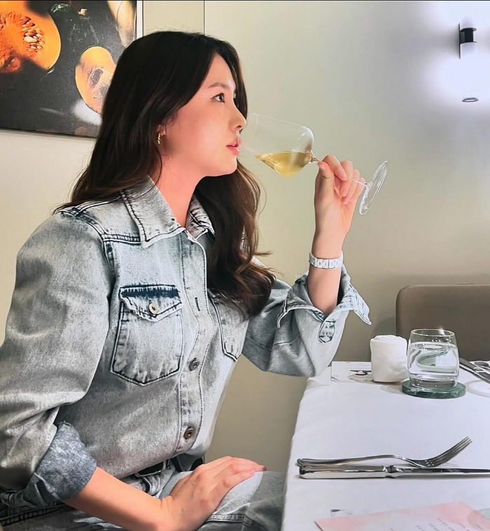 남궁민, ♥진아름 앞에선 '애교쟁이' 남편...둘만의 럭셔리 생일파티