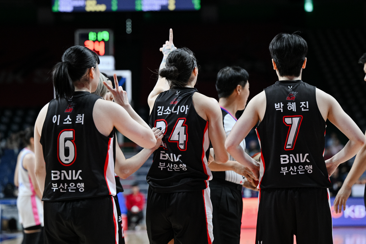 김단비, 박혜진, 그리고 X펙터. 우리은행-BNK 챔프전 관통하는 3대 …