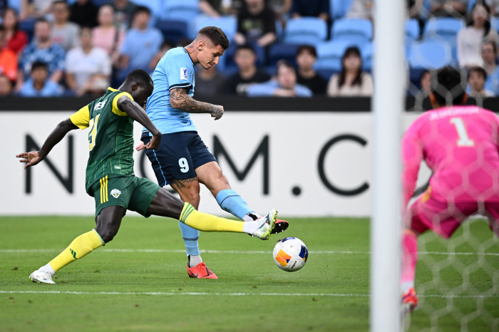 [SC리뷰]2:0→2:3, '또 한 번의 기적' 없었다…전북 시드니에 충격 역전패, ACL2 4강 좌절