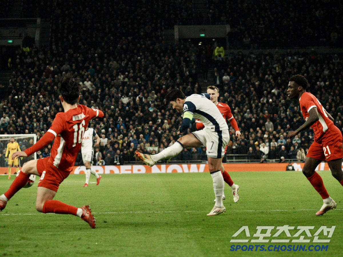 [UEL현장]'손흥민 추가골 도움! 12호 도움' 토트넘 2-0 알크마르…