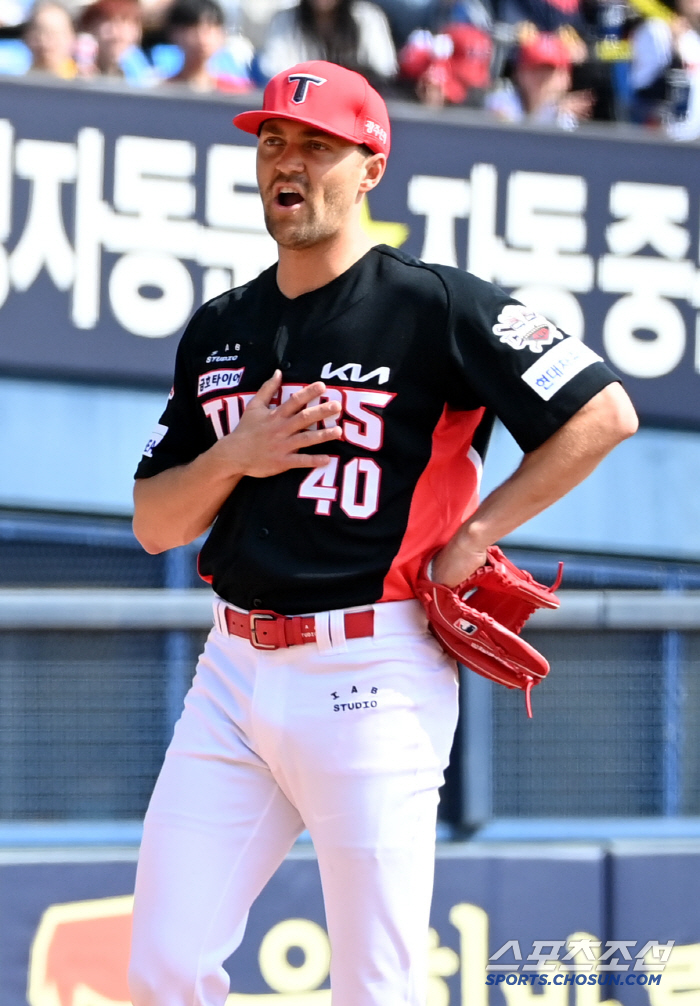 KIA 원투펀치에 '152억 귀하신 몸' 깨질 뻔 → 어제는 사구 오늘은…