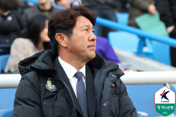 [현장인터뷰] 우승 후보 맞대결 패배 이유는 실수...김도균 감독 "미스 너무 많다" 쓴소리