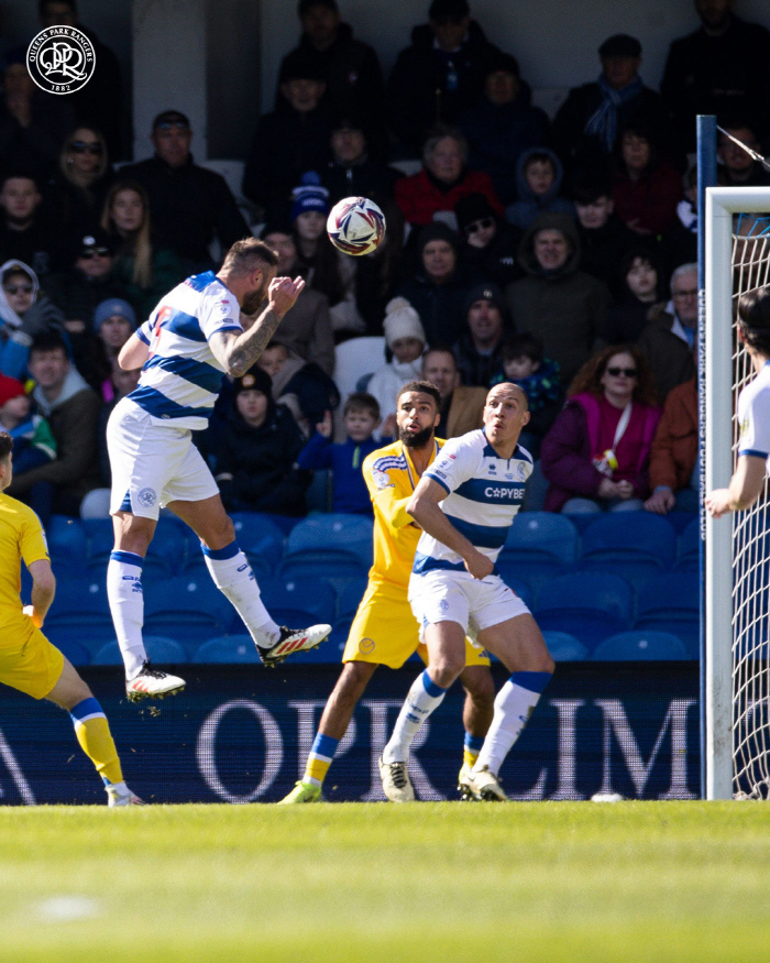 양민혁 도대체 왜 안 써?...'日 유망주 비매너 퇴장' QPR, 1위 …