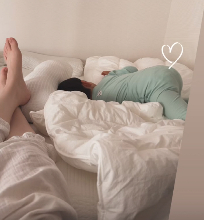 '에릭♥' 나혜미, 만삭에도 열혈육아..첫째 子에 애정 뚝뚝 "예뻐"