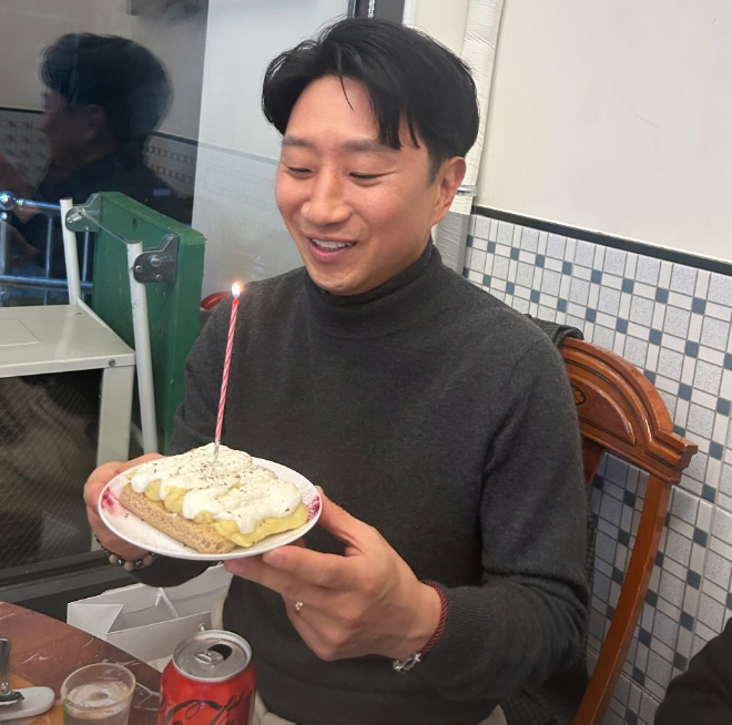 '4월 출산' 손담비, 축하할 일 또 생겼네..♥이규혁과 뽀뽀 쪽 "축하…