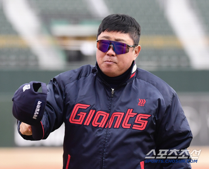2연속 1이닝 2K 무실점...그런데 감독은 왜 "계산이 안 된다" 혹평…
