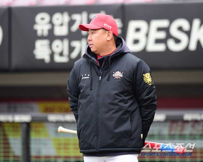 '체감 영하에 눈까지 온다고?' 마지막 점검해야 하는데, 개막 준비를 가…