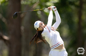 KLPGA 2025 시즌 개막전 승자는 박보겸! 블루캐니언 레이디스 챔피언십 정상