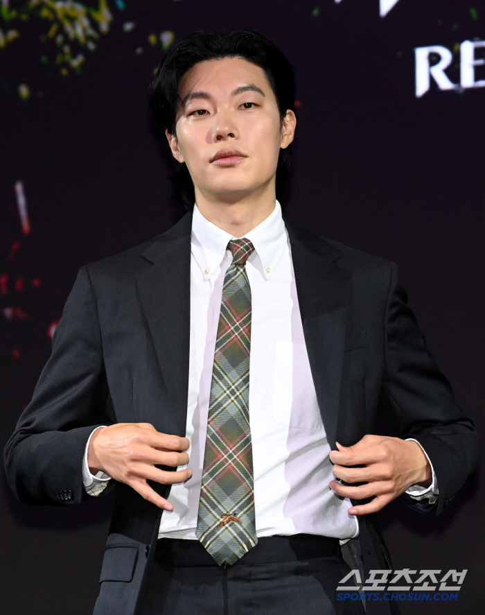 [포토] 류준열, 눈빛부터 사로잡네