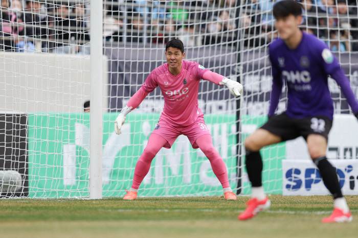 '선방쇼' 안양 GK 김다솔, K리그1 5라운드 MVP...K리그2는 부…