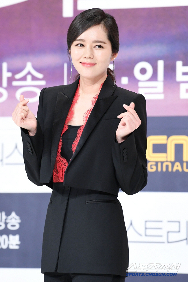 한가인→이청아까지…이수지, 또 조롱 논란 터졌다 "여배우 그만 괴롭혀" …