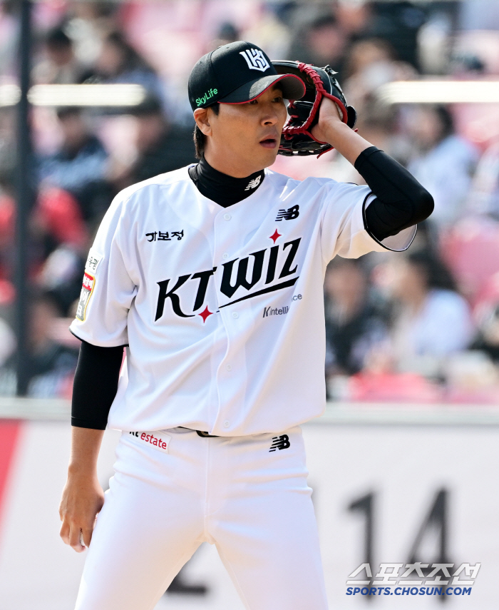 '전력 외'라 보냈더니.. 이적 후 부활 → FA를 또 하네! '살아남는…