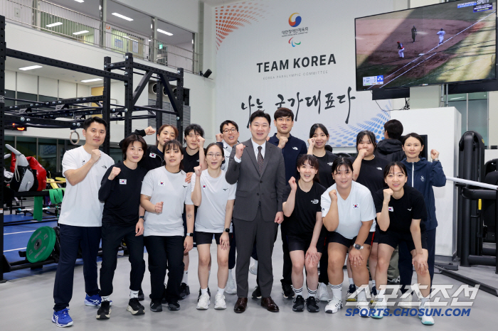 "장애인체육 현장 소통행보"'사격황제'진종오 의원,이천장애인국대선수촌 찾았다