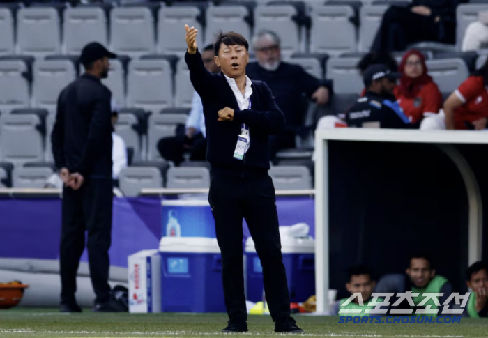 "잊지 않을께요" 충격 경질 신따이용 잊지 않은 인니 FW, 클라위버르트…