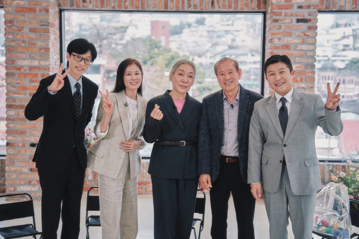문소리母 이향란 "낮엔 토스트 장사, 밤엔 포장마차..전투적으로 살았다"…
