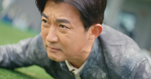 사별 안재욱, 엄지원 앞서 ‘대망신 슬라이딩’..굴욕도 이런 굴욕이 없다…
