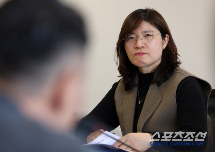 "2026밀라노패럴림픽,세심한 지원" 장미란 차관,'평창 레전드'신의현 …