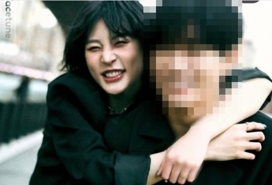 "故김새론 美서 결혼·유산" 추가 주장 점입가경..유족은 포렌식 절차 […