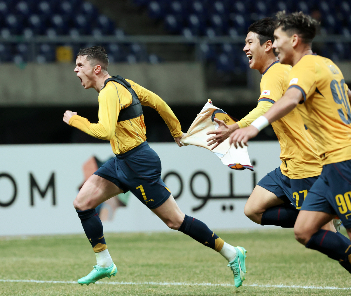 "아사니와 이태석은 없다" '유일한 무패' 광주, 첫 승 절실한 포항의 …