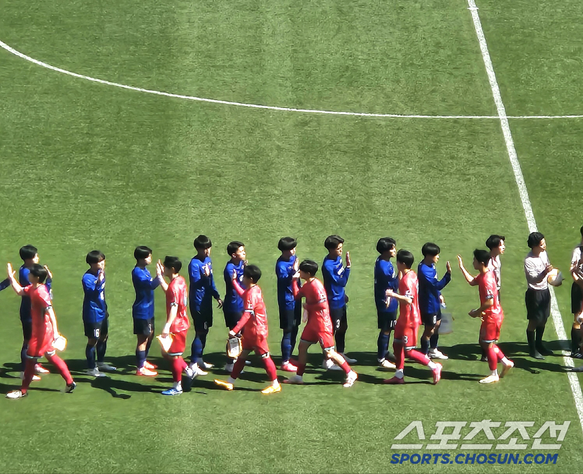 [가와사키 현장리뷰]"일본 축구와 벌어진 격차" 韓, 대학 한일전서 0-…